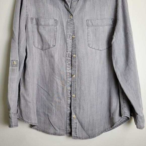 CHICO'S Minimalist Tencel Chambray Button-Up Shirt 2 / US 12/14 - Picture 4 of 6